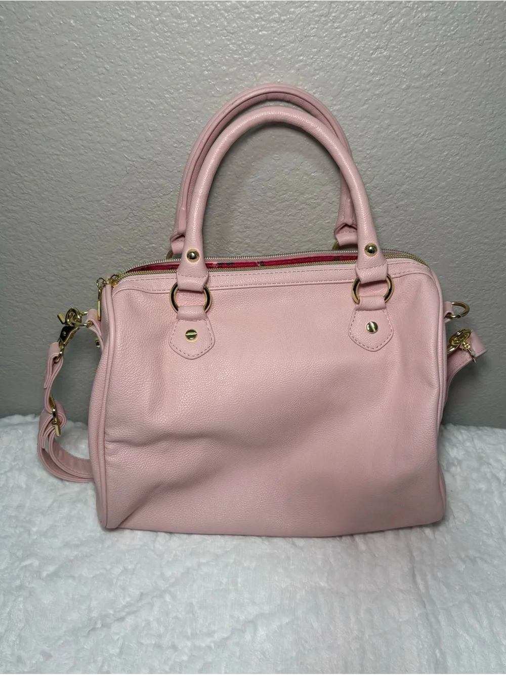 💖 Betsey Johnson Pink Sequin Satchel Crossbody Bag